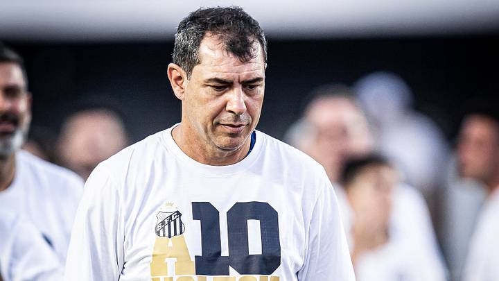 Fábio Carille foi demitido após derrota para o CRB Fábio Carille foi demitido após derrota para o CRB