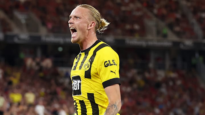 Marius Wolf ist mit dem BVB in der Erfolgsspur