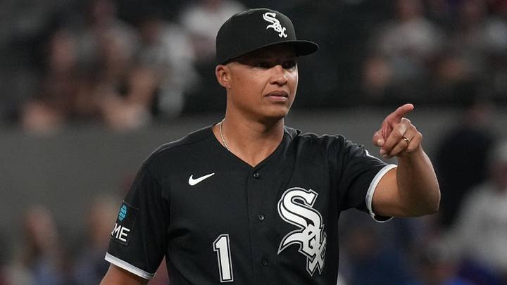 Jul 20, 2026; Arlington, Texas, USA;  Chicago White Sox manager Will Venable (1) points towards the dugout to make a line-up change during the seventh inning against the Texas Rangers at Globe Life Field. Mandatory Credit: Raymond Carlin III-Imagn Images