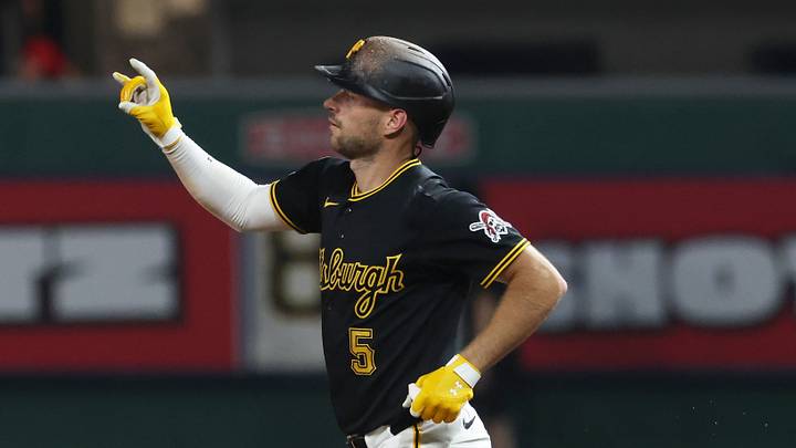 Sep 16, 2026; Pittsburgh, Pennsylvania, USA; Pittsburgh Pirates second baseman Brandon Lowe (5) circles the bases on a two run home run against the Milwaukee Brewers during the fifth inning at PNC Park. Mandatory Credit: Charles LeClaire-Imagn Images Sep 16, 2026; Pittsburgh, Pennsylvania, USA; Pittsburgh Pirates second baseman Brandon Lowe (5) circles the bases on a two run home run against the Milwaukee Brewers during the fifth inning at PNC Park. Mandatory Credit: Charles LeClaire-Imagn Images