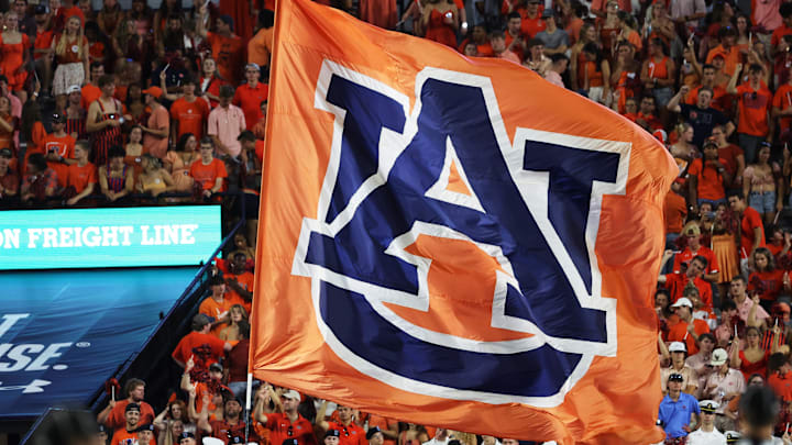 Auburn is expected to land the commitment of this top WR recruit Auburn is expected to land the commitment of this top WR recruit