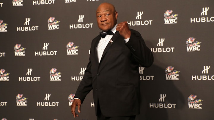 George Foreman encontró en el boxeo la forma de terminar con una vida marcada por las adicciones y el abandono