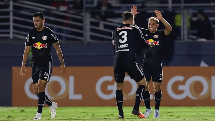 Bragantino está em zona intermediária, Coelho ainda sonha com Libertadores Bragantino está em zona intermediária, Coelho ainda sonha com Libertadores