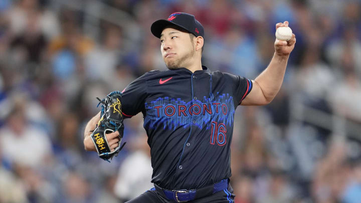 Jun 28, 2024; Toronto, Ontario, CAN; Toronto Blue Jays starting pitcher Yusei Kikuchi (16) throws a pitch against the New York Yankees during the first inning at Rogers Centre. Mandatory Credit: Nick Turchiaro-USA TODAY Sports Jun 28, 2024; Toronto, Ontario, CAN; Toronto Blue Jays starting pitcher Yusei Kikuchi (16) throws a pitch against the New York Yankees during the first inning at Rogers Centre. Mandatory Credit: Nick Turchiaro-USA TODAY Sports