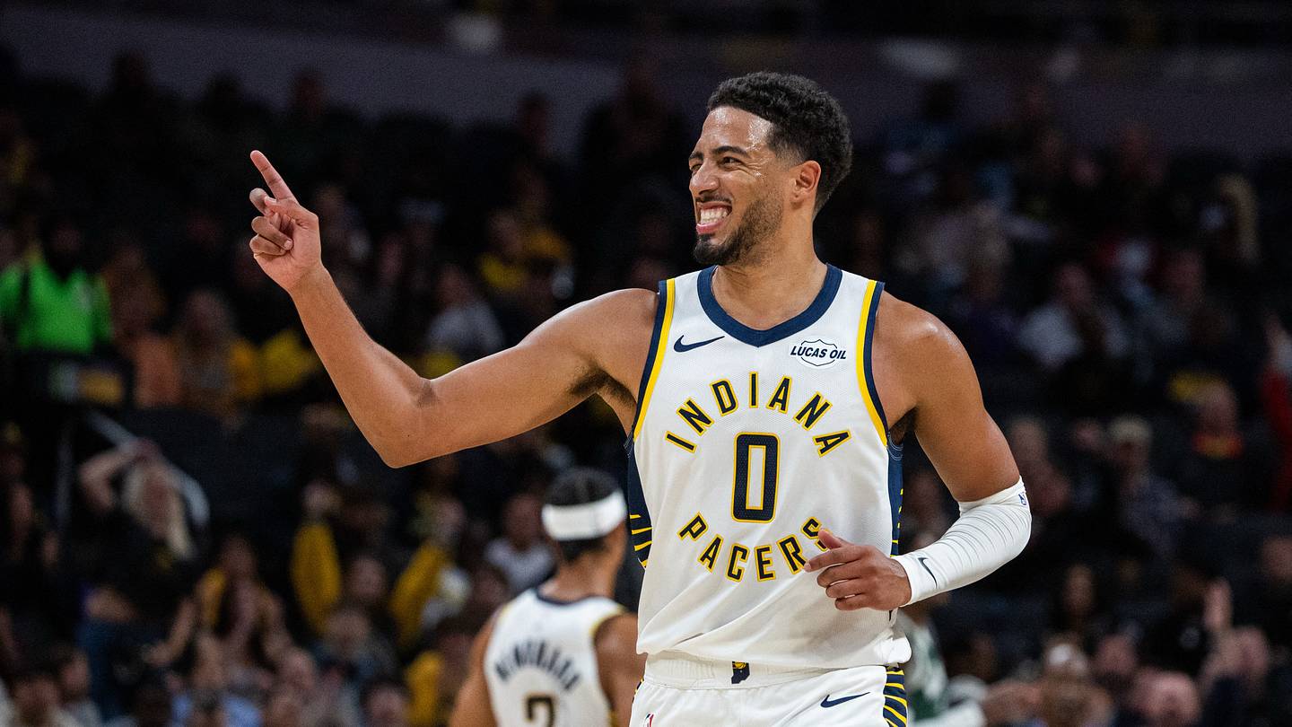 Siakam and starters shine as Pacers-Bucks rivalry continues