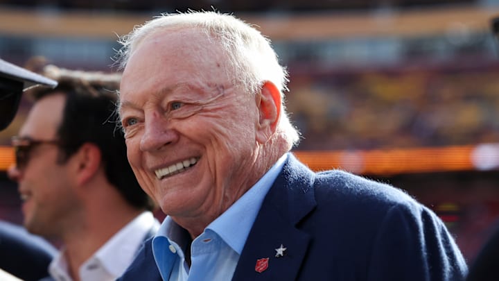 Dallas Cowboys v Washington Commanders