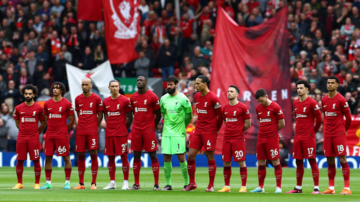 O Liverpool precisa vencer as últimas 3 partidas e torcer por um deslize do United e Newcastle para garantir uma vaga na Liga dos Campeões