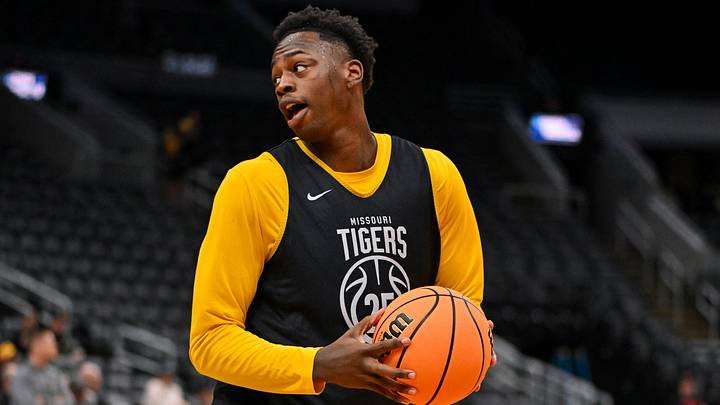 Mar 19, 2026; St. Louis, MO, USA; Missouri Tigers forward Mark Mitchell (25) drives to the basket during a practice session ahead of the first round of the men's 2026 NCAA Tournament at Enterprise Center. Mandatory Credit: Jeff Curry-Imagn Images