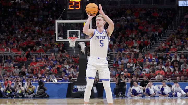 Kentucky guard Collin Chandler (5) hits a three-point basket during the first half of their second round NCAA men’ s basketball tournament game against Illinois Sunday, March 23, 2025 at Fiserv Forum in Milwaukee, Wisconsin. Kentucky guard Collin Chandler (5) hits a three-point basket during the first half of their second round NCAA men’ s basketball tournament game against Illinois Sunday, March 23, 2025 at Fiserv Forum in Milwaukee, Wisconsin.
