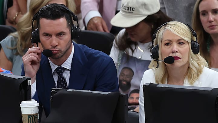 Los Lakers han sido criticados por elegir a JJ Redick para el rol de entrenador en jefe