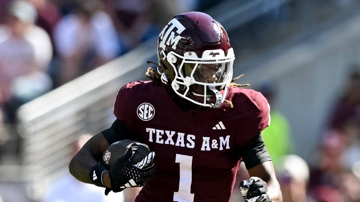 Multiple Texas A&M Starters Dealing With Injury Before Alabama Game