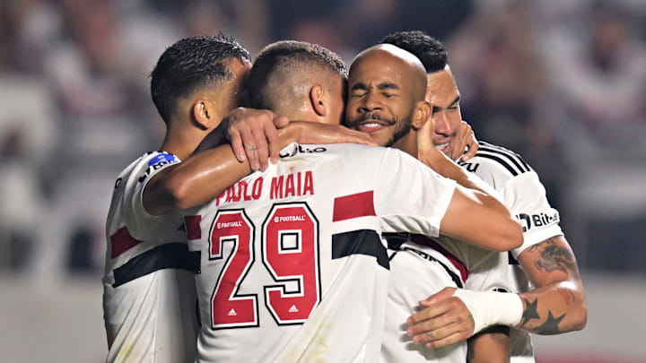 Patrick levou o time à disputa de pênaltis e virou herói Patrick levou o time à disputa de pênaltis e virou herói