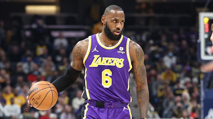 LeBron buscará liderar a los Lakers de nuevo a marca positiva 