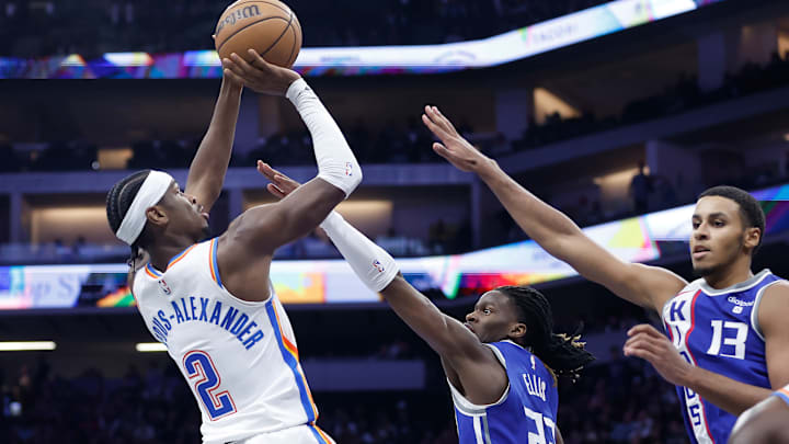 Oklahoma City Thunder v Sacramento Kings