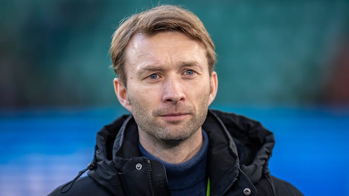 Simon Rolfes muss schauen, wie er einen möglichen Wirtz-Abgang auffängt