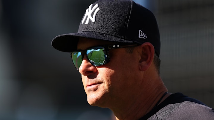 May 30, 2025; Los Angeles, California, USA; New York Yankees manager Aaron Boone (17) before a game against the Los Angeles Dodgers at Dodger Stadium. Mandatory Credit: Jason Parkhurst-Imagn Images May 30, 2025; Los Angeles, California, USA; New York Yankees manager Aaron Boone (17) before a game against the Los Angeles Dodgers at Dodger Stadium. Mandatory Credit: Jason Parkhurst-Imagn Images
