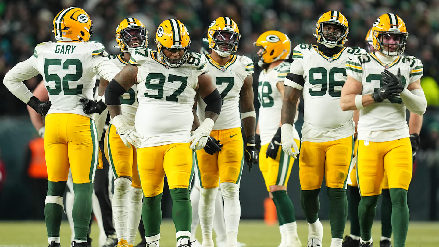 Packers Fans Hoping Locker Room Nightmare Will Be Gone Before the NFL Draft is Over