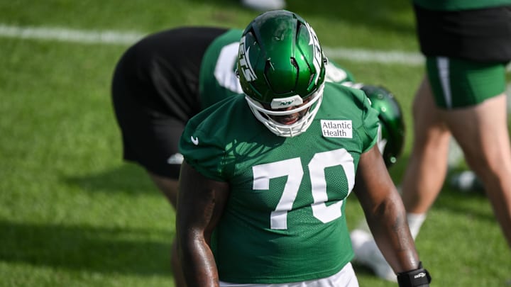 NY Jets right tackle Armand Membou
