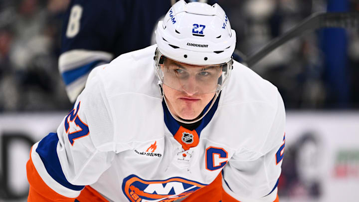 New York Islanders v Columbus Blue Jackets