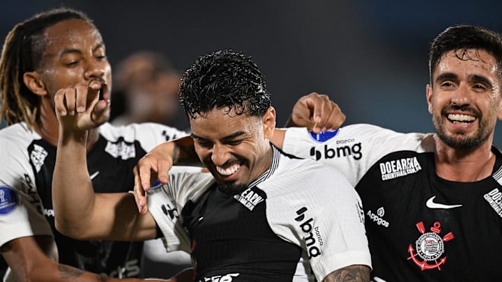 Matheus Bidu foi o artilheiro da noite no Uruguai Matheus Bidu foi o artilheiro da noite no Uruguai