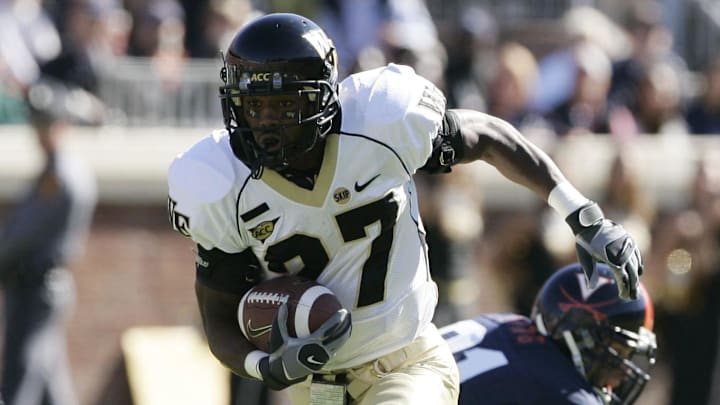 Nov 3, 2007; Charlottesville, VA, USA; Wake Forest Demon Deacons running back Josh Adams (27) in action against the Virginia Cavaliers at Scott Stadium in Charlottesville, VA.  Mandatory Credit: James Lang-Imagn Images