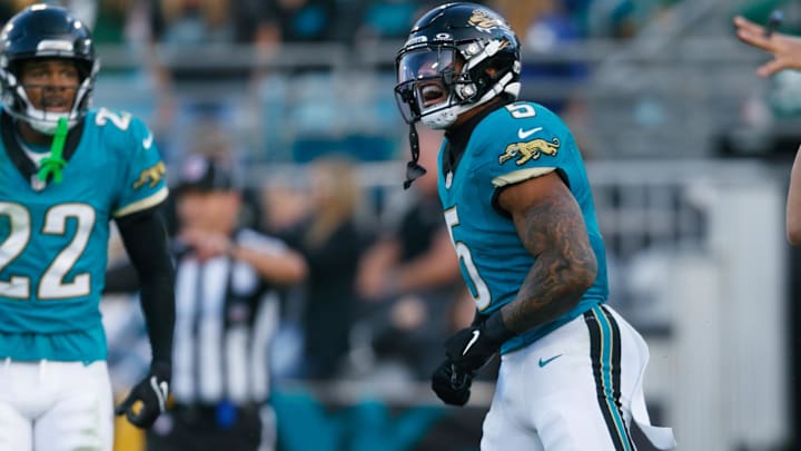Dec 15, 2024; Jacksonville, Florida, USA; Jacksonville Jaguars safety Andre Cisco (5) reacts after a play against the New York Jets during the fourth quarter at EverBank Stadium. Mandatory Credit: Morgan Tencza-Imagn Images Dec 15, 2024; Jacksonville, Florida, USA; Jacksonville Jaguars safety Andre Cisco (5) reacts after a play against the New York Jets during the fourth quarter at EverBank Stadium. Mandatory Credit: Morgan Tencza-Imagn Images