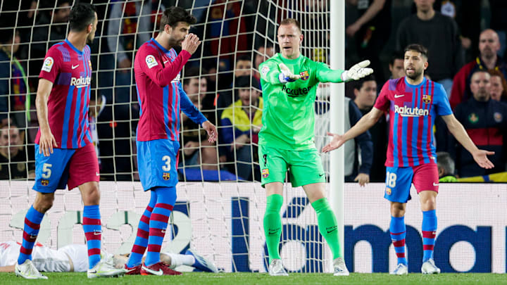 Den Barça-Stars drohen Gehaltskürzungen Den Barça-Stars drohen Gehaltskürzungen