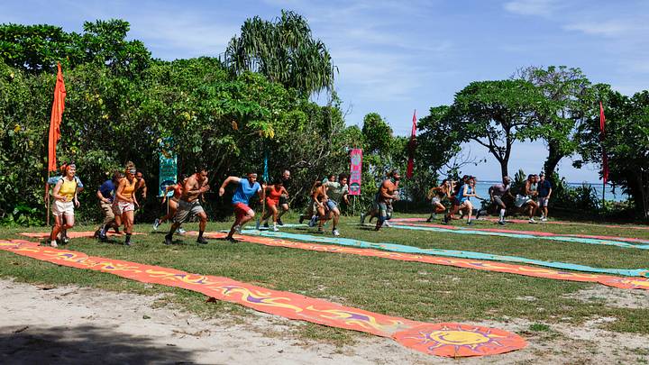 “Epic Party” – 24 returning players are abandoned on the islands of Fiji for a monumental 50th season, with the chance to win $1 million. The theme of the season, “In the Hands of the Fans,” quickly materializes as decisions from the fan vote swiftly and forcefully impact the game in Survivor 50. Photo: Robert Voets/CBS ©2025 CBS Broadcasting, Inc. All Rights Reserved.
