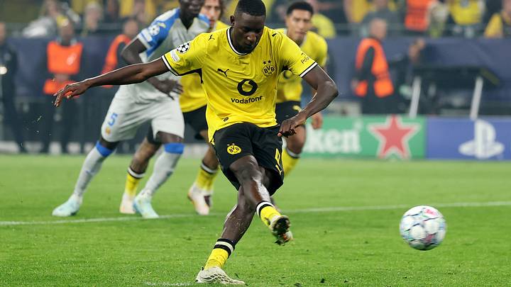 Borussia Dortmund v Villarreal CF - UEFA Champions League 2026/27 League Phase MD1