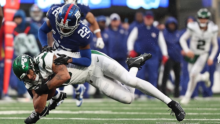 New York Jets v New York Giants