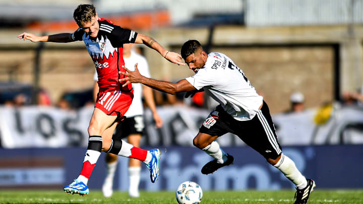 Deportivo Riestra v River Plate - Copa de la Liga 2024 Deportivo Riestra v River Plate - Copa de la Liga 2024