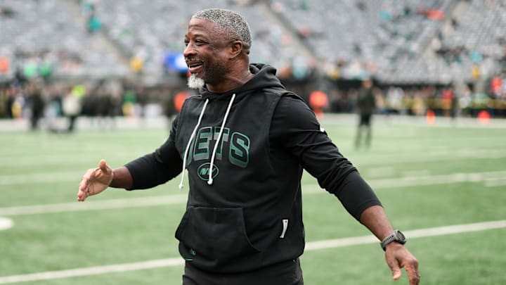 New York Jets head coach Aaron Glenn New York Jets head coach Aaron Glenn