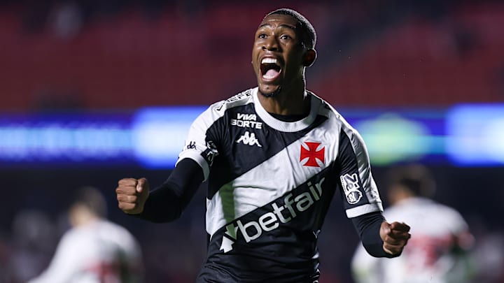 Rayan tem 16 gols em 2025