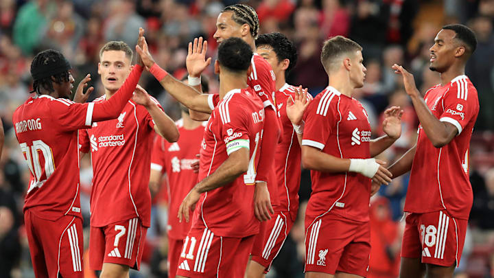 Liverpool quiere seguir dominando en el fútbol inglés. Liverpool quiere seguir dominando en el fútbol inglés.