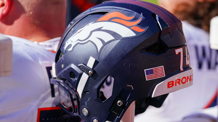 Nov 10, 2024; Kansas City, Missouri, USA; A general view of a Denver Broncos helmet against the Kansas City Chiefs during the first half at GEHA Field at Arrowhead Stadium. Mandatory Credit: Denny Medley-Imagn Images Nov 10, 2024; Kansas City, Missouri, USA; A general view of a Denver Broncos helmet against the Kansas City Chiefs during the first half at GEHA Field at Arrowhead Stadium. Mandatory Credit: Denny Medley-Imagn Images