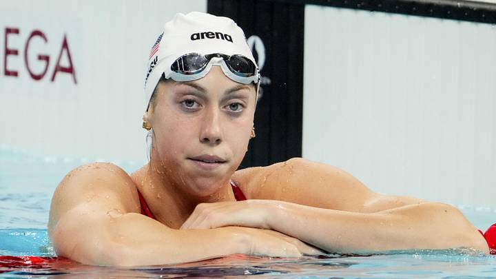 Jul 30, 2024; Nanterre, France; Gretchen Walsh (USA) in the women’s 100-meter freestyle preliminary heats during the Paris 2024 Olympic Summer Games at Paris La Défense Arena. Mandatory Credit: Rob Schumacher-Imagn Images Jul 30, 2024; Nanterre, France; Gretchen Walsh (USA) in the women’s 100-meter freestyle preliminary heats during the Paris 2024 Olympic Summer Games at Paris La Défense Arena. Mandatory Credit: Rob Schumacher-Imagn Images