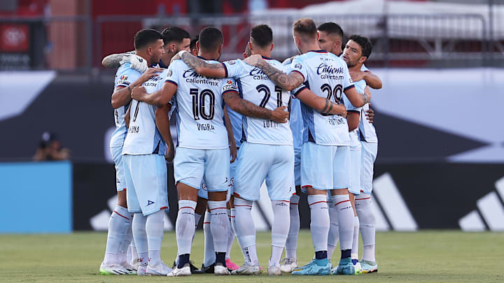 Jugadores de Cruz Azul en el juego ante Charlotte FC.