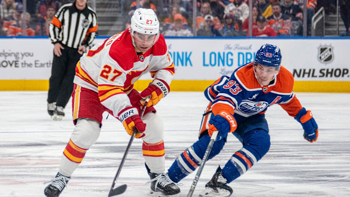 Calgary Flames v Edmonton Oilers
