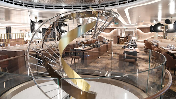 Horizons Dining Room on Princess Cruises' Sun Princess