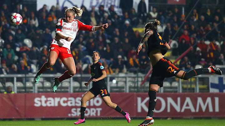 Erleichterung bei den Bayern durch den späten Ausgleich gegen die AS Rom