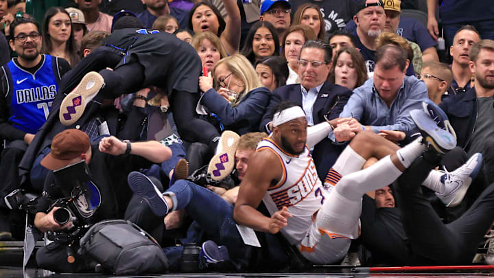 Phoenix Suns v Dallas Mavericks