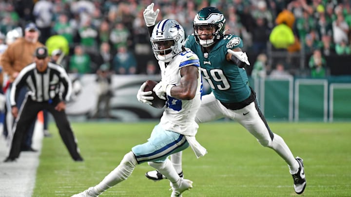 Dallas Cowboys wide receiver CeeDee Lamb makes a catch past Philadelphia Eagles cornerback Eli Ricks. Dallas Cowboys wide receiver CeeDee Lamb makes a catch past Philadelphia Eagles cornerback Eli Ricks.