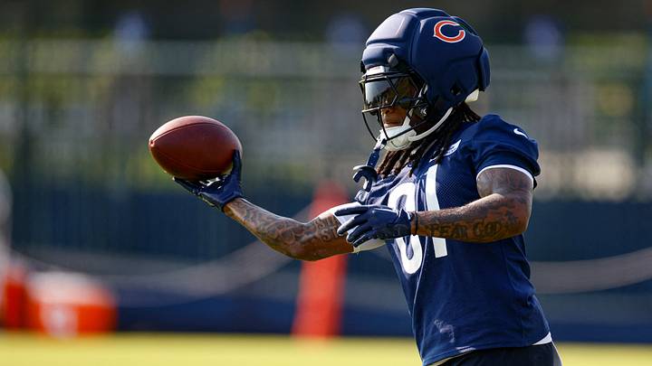 Jul 29, 2026; Lake Forest, IL, USA; Chicago Bears wide receiver Zavion Thomas (81) warms up during Training Camp at Halas Hall. Mandatory Credit: Kamil Krzaczynski-Imagn Images