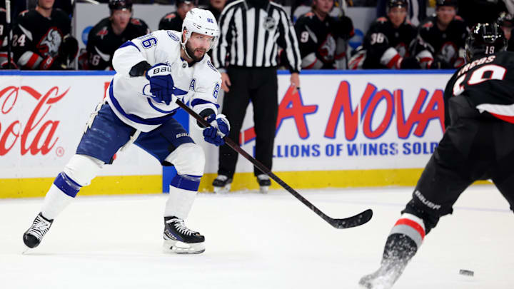 Apr 5, 2025; Buffalo, New York, USA; Tampa Bay Lightning right wing Nikita Kucherov (86) makes a pass during the first period against the Buffalo Sabres at KeyBank Center. Mandatory Credit: Timothy T. Ludwig-Imagn Images Apr 5, 2025; Buffalo, New York, USA; Tampa Bay Lightning right wing Nikita Kucherov (86) makes a pass during the first period against the Buffalo Sabres at KeyBank Center. Mandatory Credit: Timothy T. Ludwig-Imagn Images