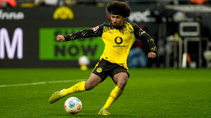 Borussia Dortmund v FC Augsburg - Bundesliga