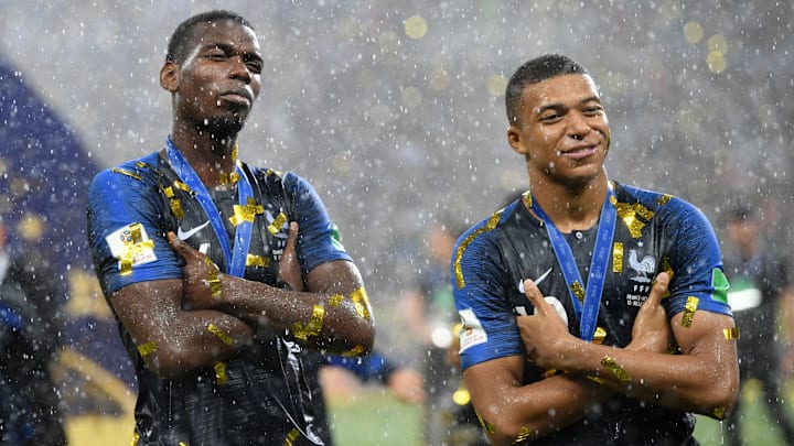 Pogba e Mbappé são dois nomes cobiçados por gigantes europeus
