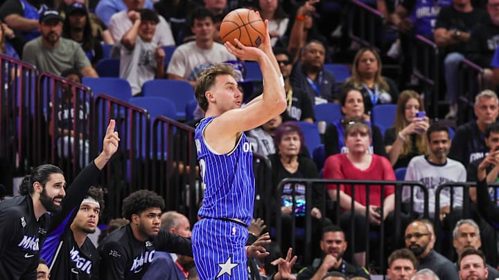 Oct 24, 2025; Orlando, Florida, USA; Orlando Magic forward Franz Wagner (22) shoots a three point basket during the first quarter against the Atlanta Hawks at Kia Center. Mandatory Credit: Mike Watters-Imagn Images Oct 24, 2025; Orlando, Florida, USA; Orlando Magic forward Franz Wagner (22) shoots a three point basket during the first quarter against the Atlanta Hawks at Kia Center. Mandatory Credit: Mike Watters-Imagn Images