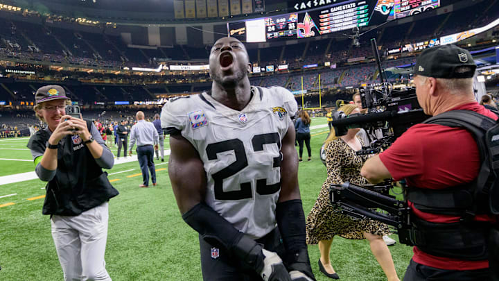 Oct 19, 2023; New Orleans, Louisiana, USA; Jacksonville Jaguars linebacker Foyesade Oluokun (23)