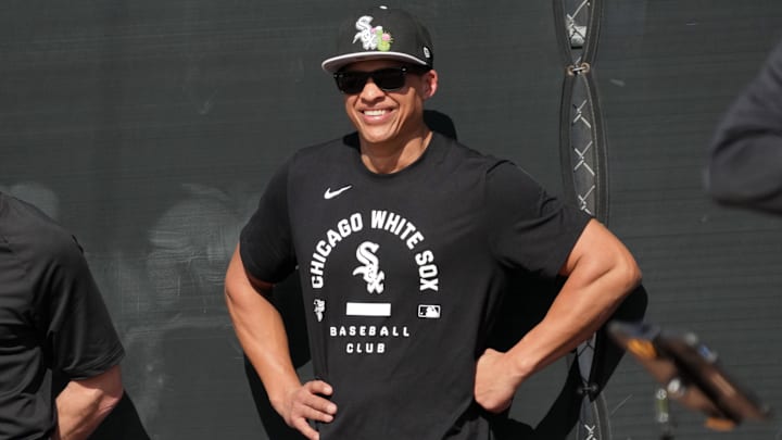 Feb 10, 2026; Glendale, AZ, USA; Chicago White Sox manager Will Venable (1) watches from the bullpen during spring training camp at Camelback Ranch. Mandatory Credit: Rick Scuteri-Imagn Images