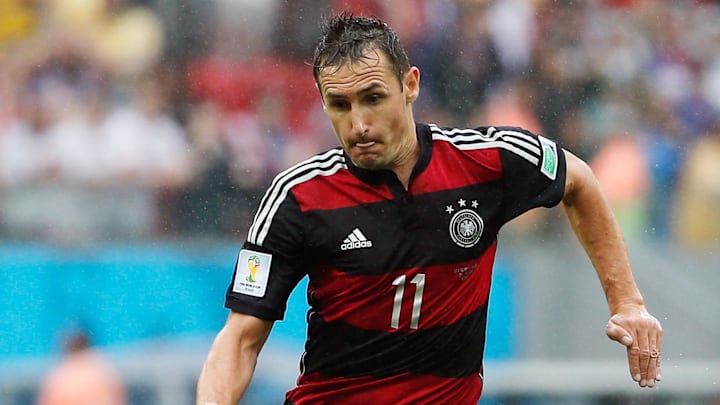 Klose tiene la cifra récord de 16 goles en Mundiales Klose tiene la cifra récord de 16 goles en Mundiales
